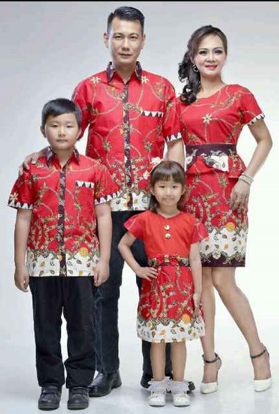 sarimbit keluarga batik kombinasi polos